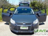 Begagnad Ford Focus 115 HK (84 kW) 2012 Grå Kombi