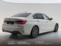 Usata BMW 318 M Sport 150 CV (110 kW) 2021 Alpine white Berlina