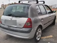 Usata Renault Clio II 58 CV (42 kW) 2003 Grigio Berlina