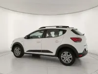 Usata Dacia Sandero Expression 101 CV (74 kW) 2023 Bianco Utilitaria