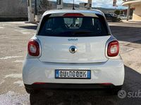 Usata Smart ForFour 2015 Bianco Utilitaria