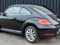 Usata VW Beetle 105 CV (77 kW) 2012 Nero Utilitaria