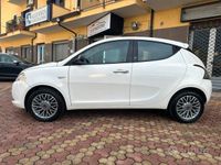 Usata Lancia Ypsilon 2013 Bianco Utilitaria