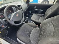 Usata Fiat Strada 2008 Bianco