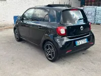 Usata Smart ForFour 71 CV (52 kW) 2017 Nero Utilitaria