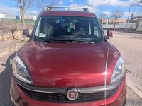 Usata Fiat Doblò Easy 105 CV (77 kW) 2015 Rosso Monovolume