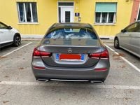 Usata Mercedes A180 Premium 116 CV (85 kW) 2020 Grigio Berlina