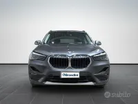 Usata BMW X1 Advantage 125 CV (91 kW) 2022 Mineral gray met. SUV