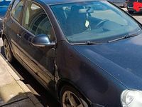 Usata VW Golf IV 2005 Blu Utilitaria