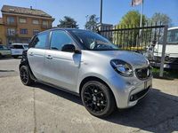 Usata Smart ForFour Passion 71 CV (52 kW) 2015 Grigio Utilitaria