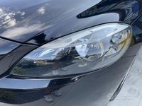 Usata Volvo V40 Momentum 120 CV (88 kW) 2017 Nero Berlina