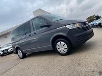 Usata VW Caravelle Trendline 110 CV (80 kW) 2022 Grigio Monovolume