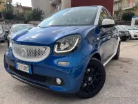 Usata Smart ForFour Proxy 71 CV (52 kW) 2016 Blu Utilitaria