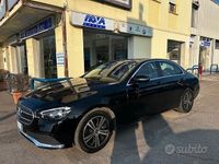 Usata Mercedes E200 Business 160 CV (117 kW) 2022 Nero Berlina
