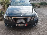 Usata Mercedes E220 170 CV (125 kW) 2009 Nero Berlina