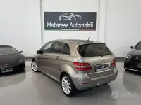 Usata Mercedes B180 109 CV (80 kW) 2008 Other Monovolume