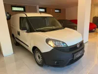 Usata Fiat Doblò Business 105 CV (77 kW) 2022 Bianco Monovolume