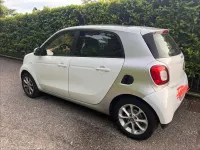 Usata Smart ForFour Passion 71 CV (52 kW) 2015 Bianco Utilitaria