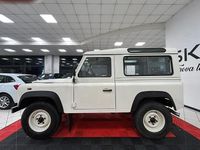 Usata Land Rover Defender 122 CV (89 kW) 2000 Beige Station wagon