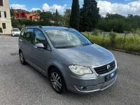 Usata VW Touran Conceptline 102 CV (75 kW) 2008 Grigio Monovolume