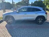 Usata Mercedes GLA180 116 CV (85 kW) 2021 Argento SUV