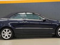 Usata Mercedes CLK320 Elegance 218 CV (160 kW) 2003 Blu/azzurro Cabrio
