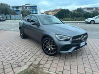 Usata Mercedes GLC300 Business 245 CV (180 kW) 2019 Grigio SUV