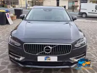 Usata Volvo V90 Momentum 190 CV (139 kW) 2017 Grigio Station wagon