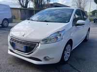 Usata Peugeot 208 Allure 95 CV (69 kW) 2015 Other Utilitaria