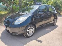 Usata Toyota Yaris 90 CV (66 kW) 2009 Nero Berlina
