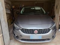 Usata Fiat Tipo 84 CV (61 kW) 2017 Grigio Berlina