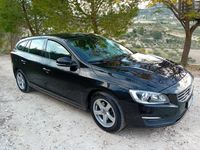 Usata Volvo V60 120 CV (88 kW) 2015 Nero Station wagon