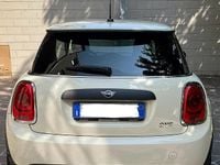 Usata Mini ONE 75 CV (55 kW) 2019 Bianco Utilitaria