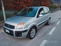 Usata Ford Fusion Titanium 68 CV (50 kW) 2008 Grigio Utilitaria