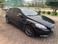 Usata Volvo V40 Business Edition 115 CV (84 kW) 2015 Nero Berlina