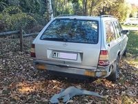 Usata Mercedes 200 1993 Grigio Station wagon