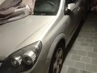 Usata Opel Astra 116 CV (85 kW) 2006 Verde Station wagon