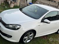 Usata VW Golf VI R-line 122 CV (89 kW) 2010 Utilitaria