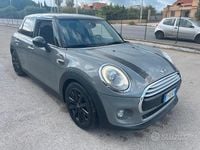 Usata Mini Cooper D 115 CV (84 kW) 2015 Grigio Utilitaria