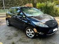 Usata Ford Fiesta 68 CV (50 kW) 2010 Nero Berlina
