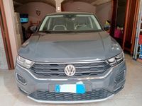 Usata VW T-Roc 150 CV (110 kW) 2019 Grigio SUV