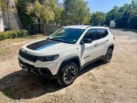 Usata Jeep Compass Trailhawk 179 CV (131 kW) 2023 Bianco SUV