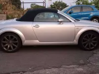 Usata Audi TT Roadster Ambiente 224 CV (164 kW) 2003 Argento Cabrio