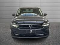 Usata VW Tiguan Life 122 CV (89 kW) 2023 Grigio SUV