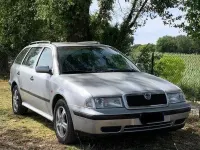 Usata Skoda Octavia 110 CV (80 kW) 1999 Grigio Station wagon