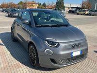 Usata Fiat 500e La Prima 86 kW (118 CV) 2021 Grigio Berlina
