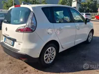 Usata Renault Scénic III LIMITED 110 CV (80 kW) 2015 Other Monovolume