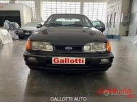 Usata Ford Sierra RS 200 CV (147 kW) 1989 Grigio Berlina