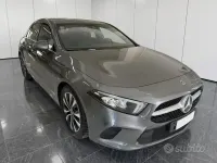 Usata Mercedes A180 Business 116 CV (85 kW) 2022 Grigio Berlina