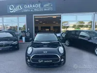 Usata Mini ONE 75 CV (55 kW) 2014 Nero Utilitaria